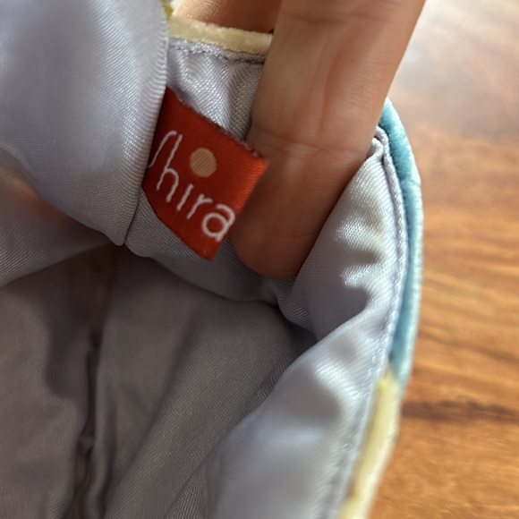 Shiraleah velvet pastel color wristlet super cute - Picture 11 of 15